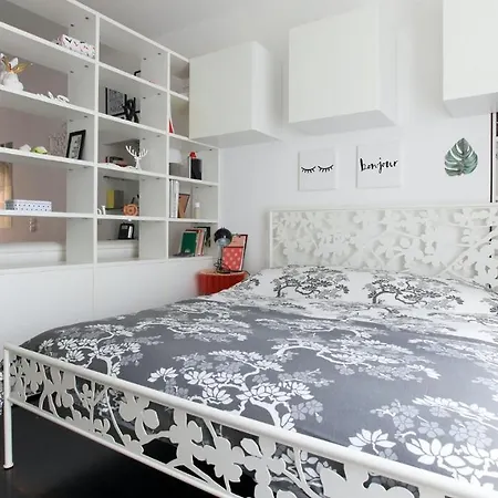 Apartman Plum Guide - Quotations *